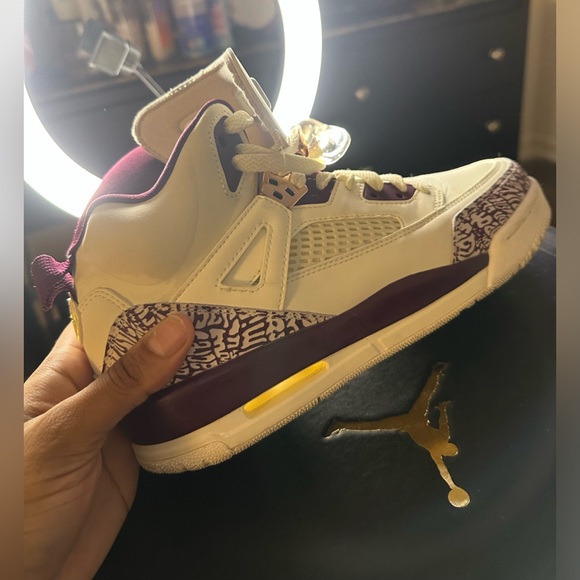 2017 Jordan Spizike GS 'Bordeaux' - Picture 8 of 9